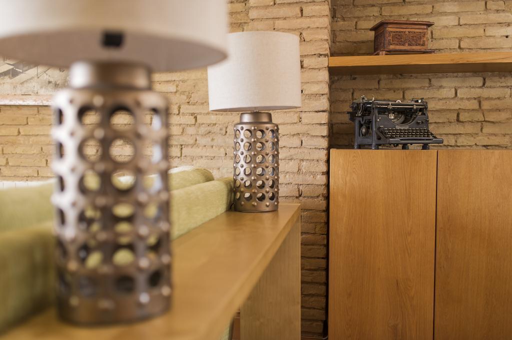 Sueca Apartment With Terrace Ruzafa Mid-Term Valencia Luaran gambar